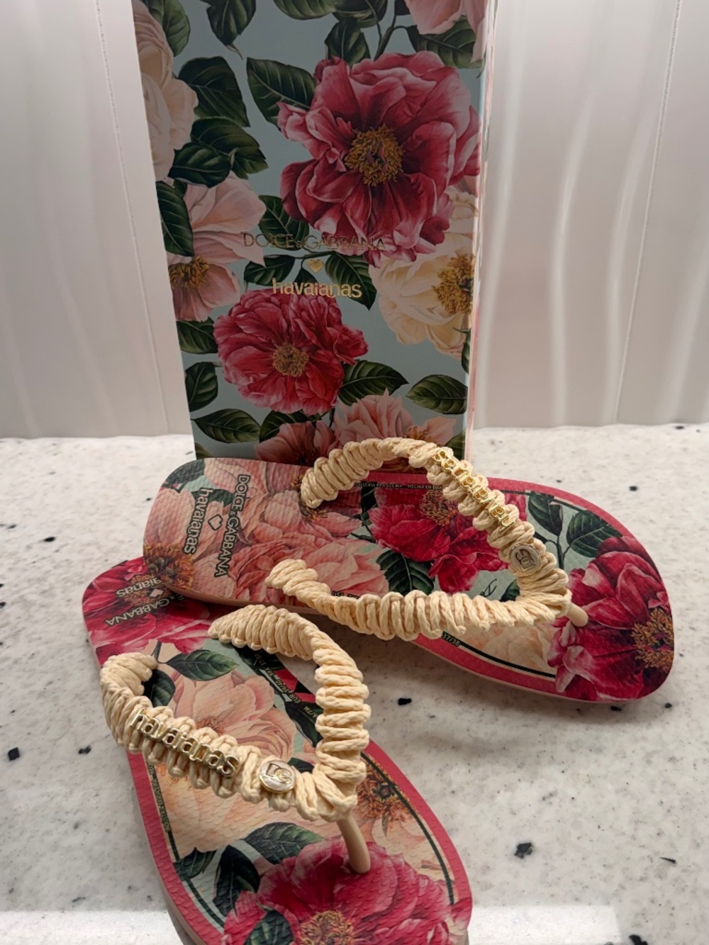 Dolce & Gabbana Havaianas Sandal Size 7/7.5 - Picture 1 of 4